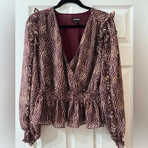 Express Women's Maroon and Cream Patterned Peplum Blouse